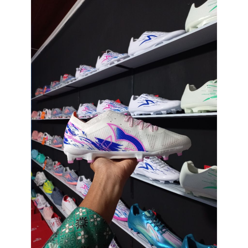 ORTUSEIGHT CATALYST LIBERTE V5 FG WHITE/PINK/VORTEX