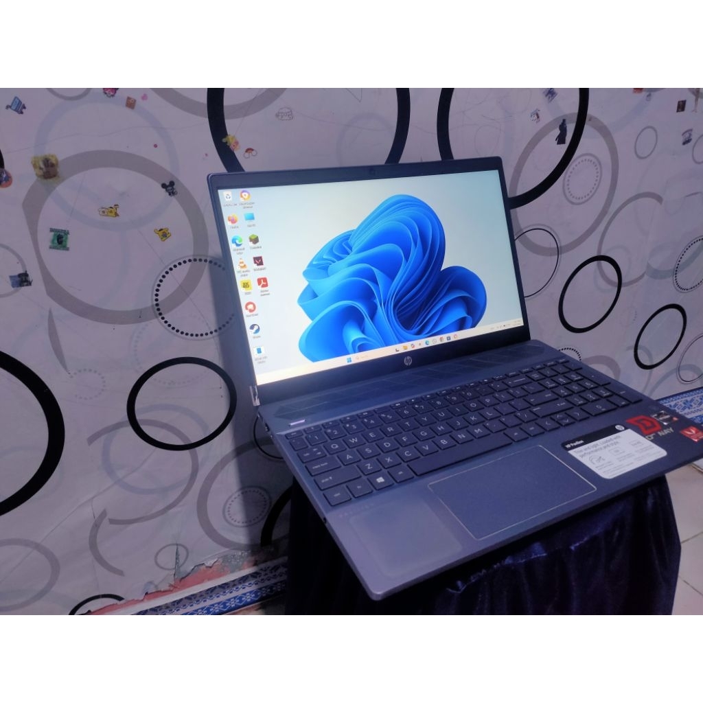 Hp Pavilion 15 Ryzen 5 3500 Ram 16Gb SSD 512Gb Batre health 100 persen normal lancar