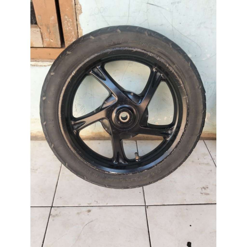 velg soul gt 125 BELAKANG. Velg belakang soul GT 125 original copotan,pnp Mio M3, Mio Z, Fino 125, x