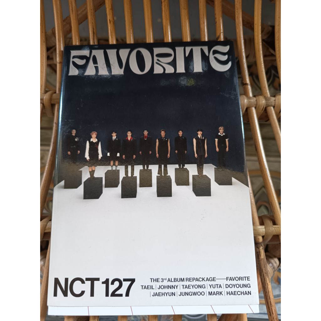 Preloved Photobook NCT 127
