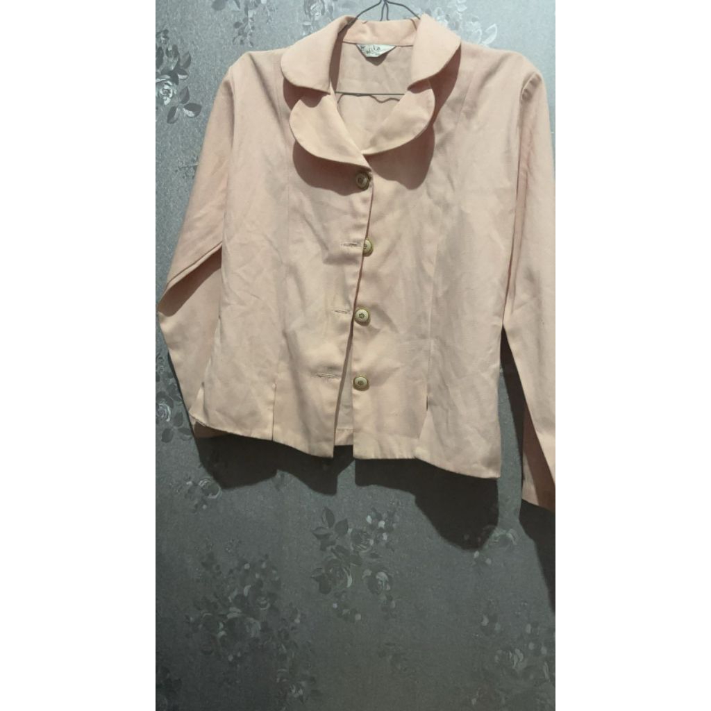 Blazer Pink Kancing Bunga (preloved)