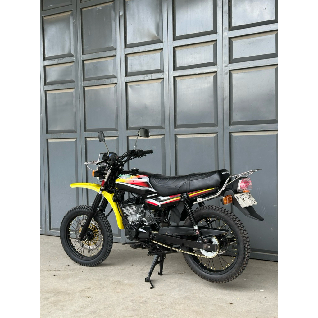 Honda Win 100 Semi Trail – Mesin Honda Verza 150cc – Pajak On – Surat Lengkap – Bisa Request Warna