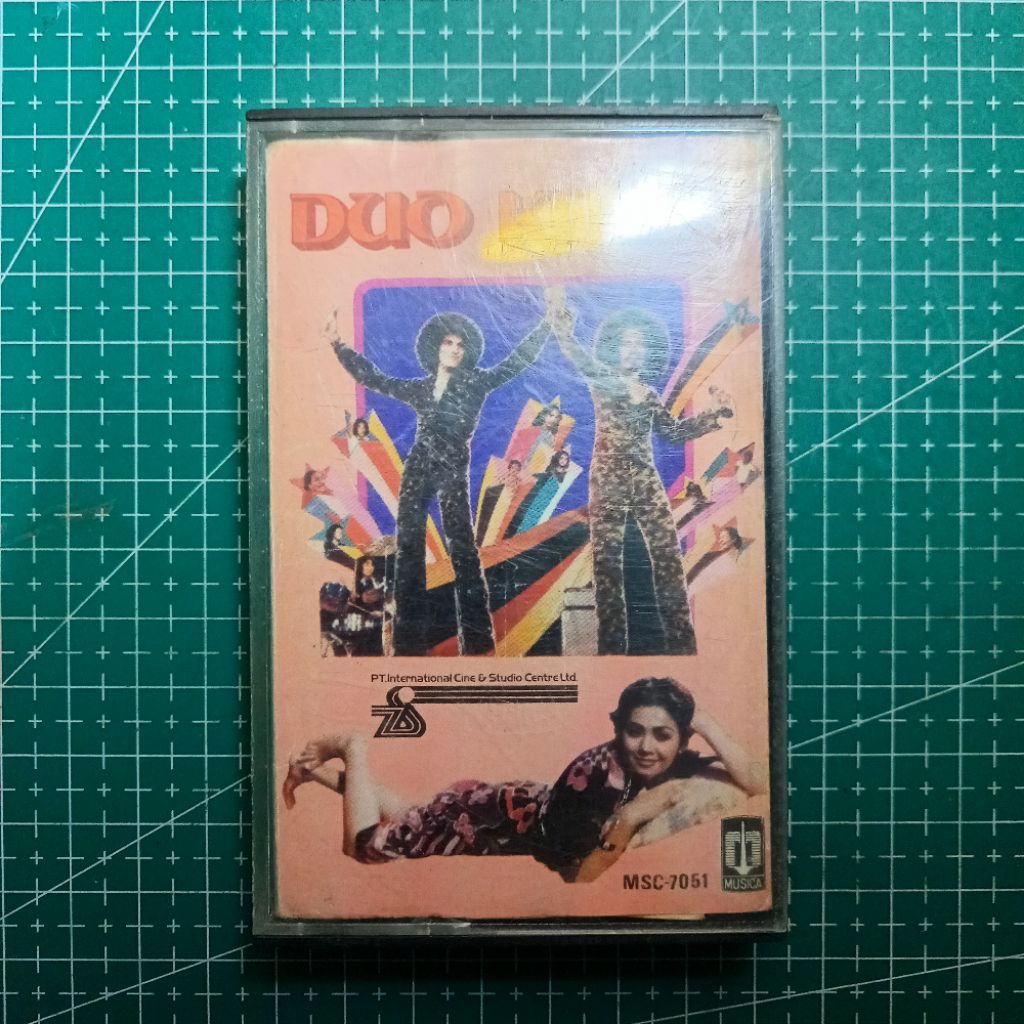 Kaset Duo Kribo - Self Titled (Mencarter Roket)