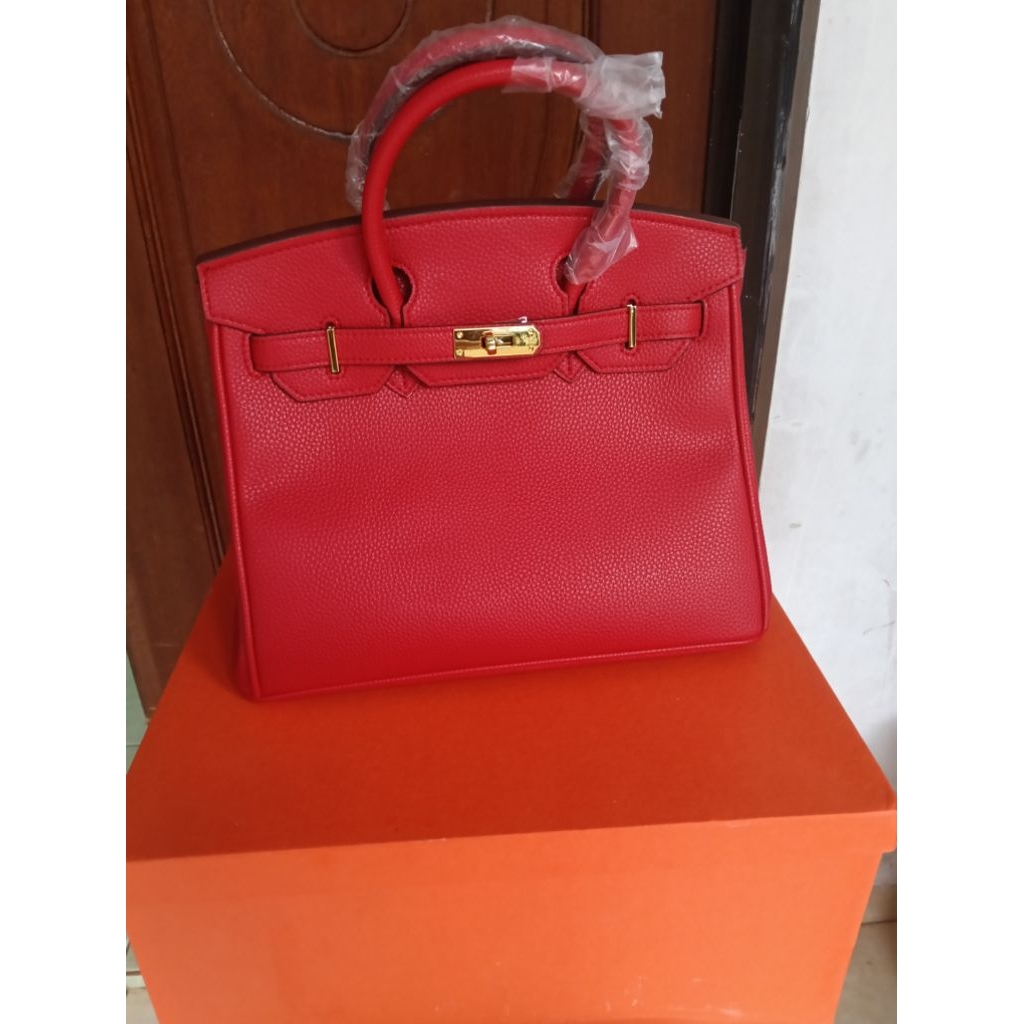 Preloved tas Birk*n size besar warna merah|tas wanita|tas pesta|tas kondangan