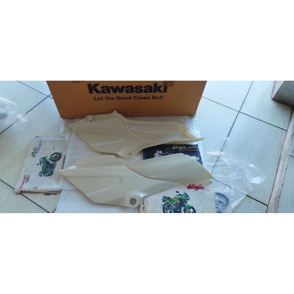 Cover Aki Kawasaki Ninja R Blank Original Belum Naik Cat