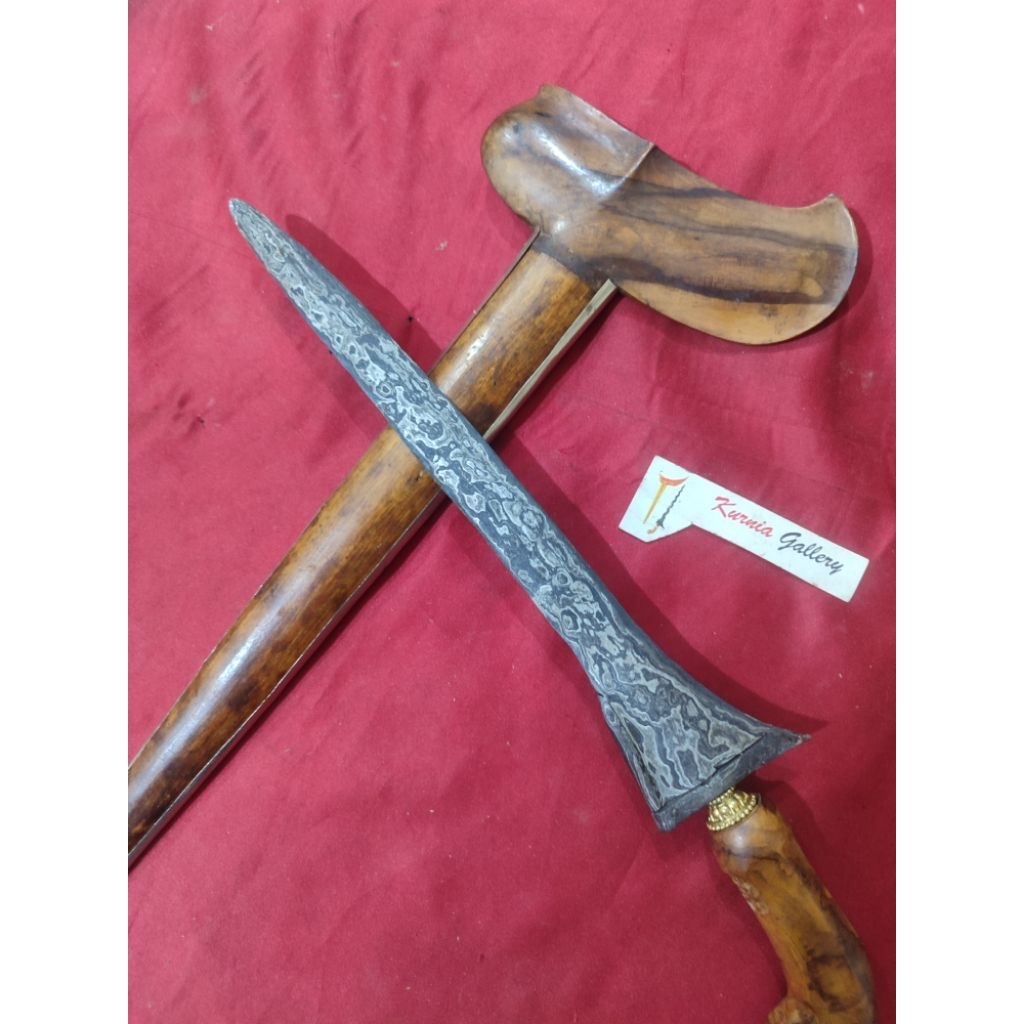 Keris Kebo Lajer pamor udan mas Tiban Pajajaran