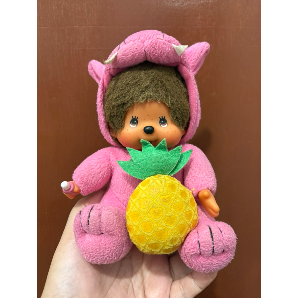 Boneka Monchhichi Okinawa Pineapple Pink 20cm