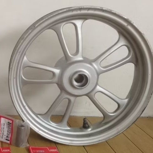velg depan scoopy 2023 silver free bearing