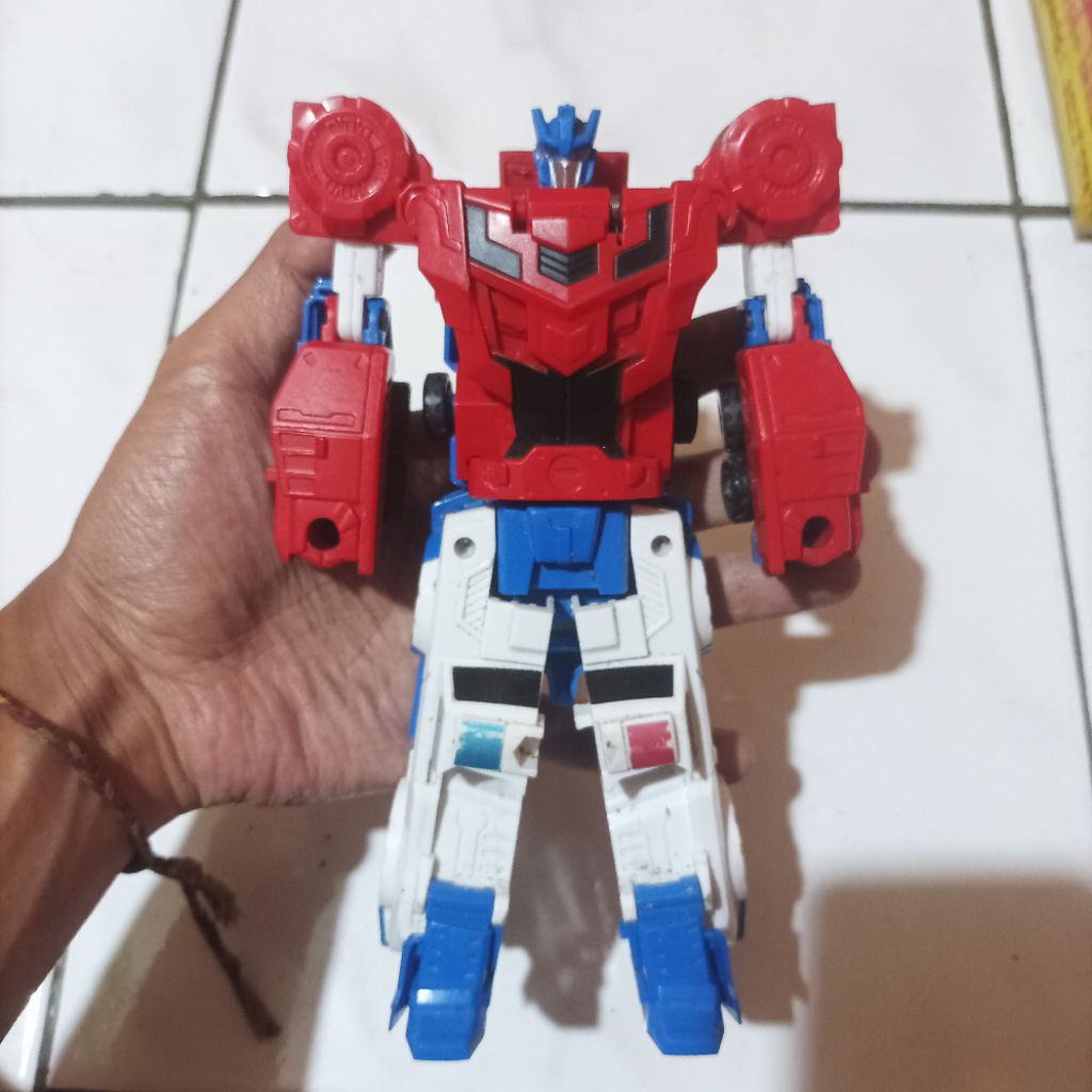 Transformers Rid Combiner Optimus Prime Strongarm Jumbo Mainan Action Figure