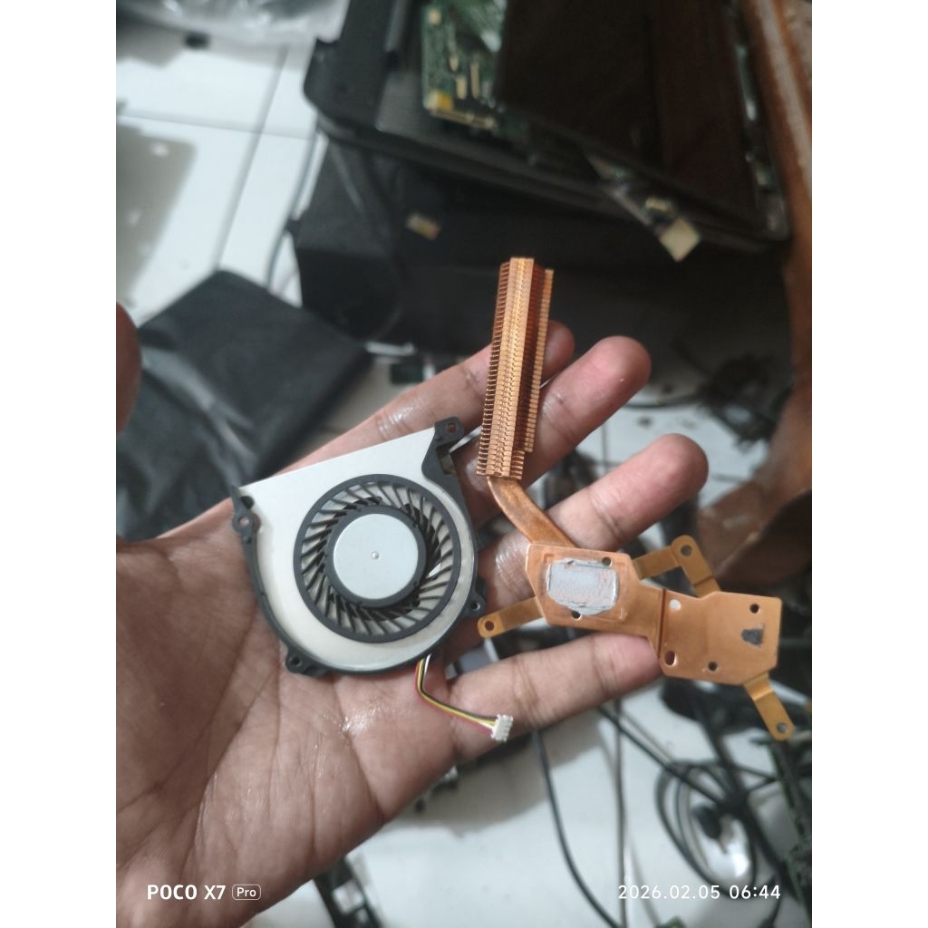 fan heatsink laptop sony Vaio Duo 11 SVD112  ori