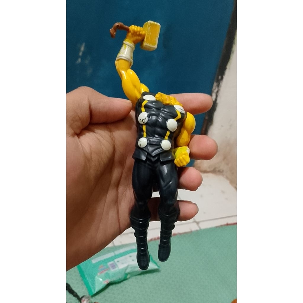 action figure JUNK THOR