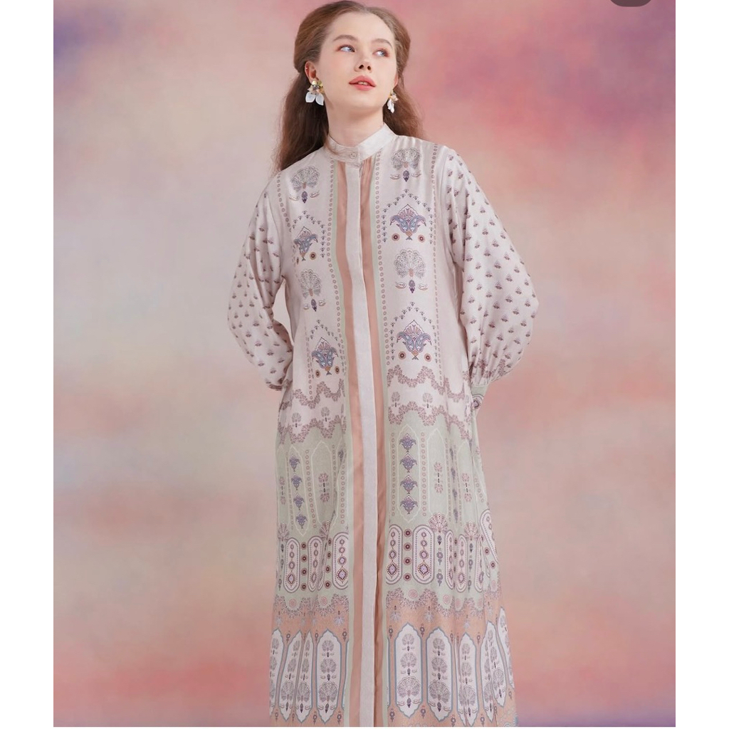 ALEZA- NAZILA DRESS BEIGE Preloved