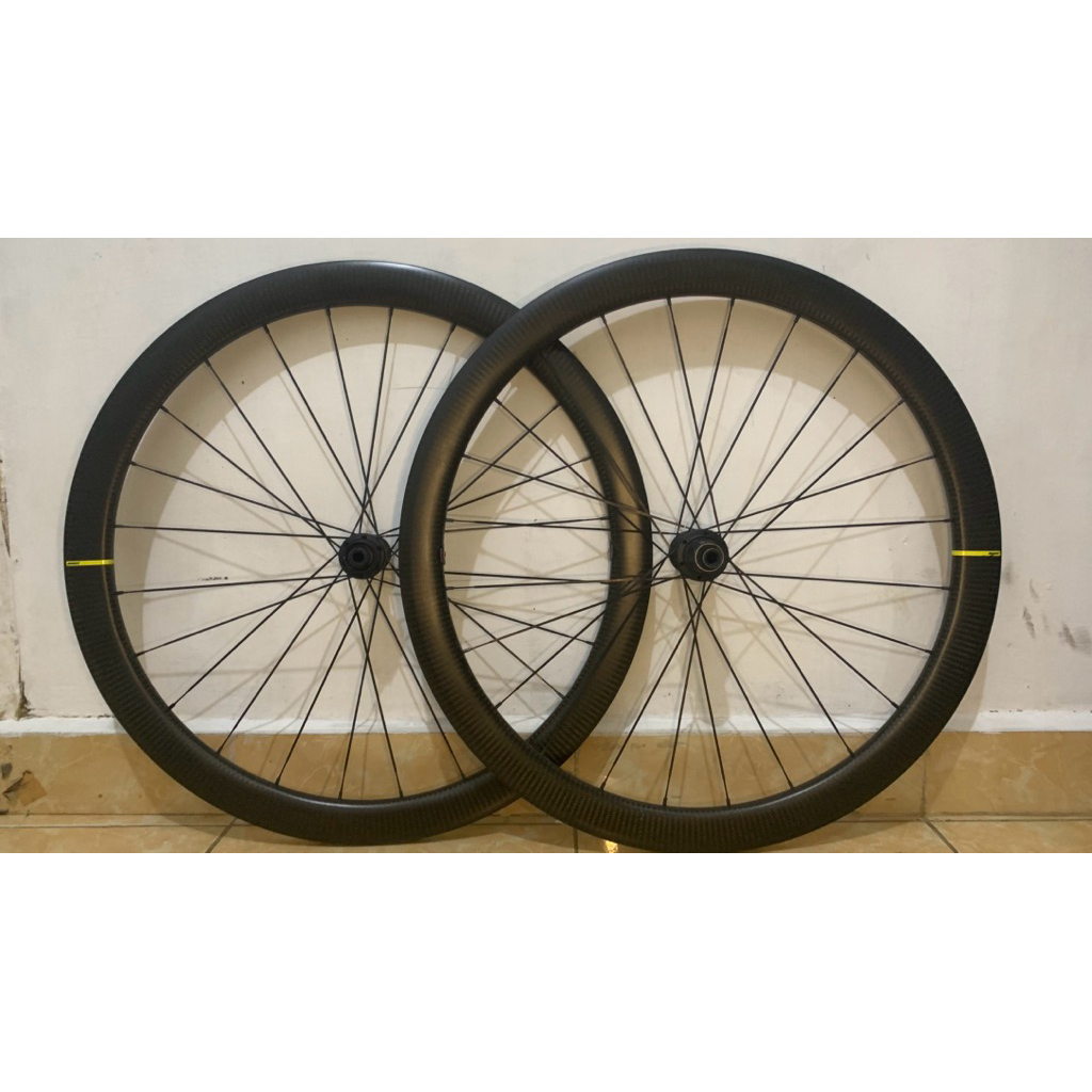 Wheelset Roadbike 700c Mavic Cosmic SL 45 Carbon Disc Center Lock 2nd ORI - minus Di rims