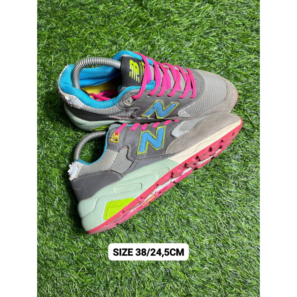 sepatu nb 580