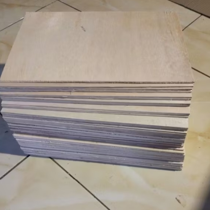 Triplek lembaran 3mm ukuran 10 x 15 cm