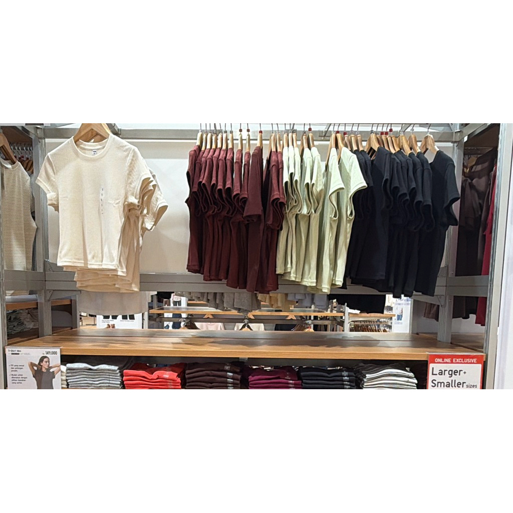 UNIQLO KAOS RIB KERAH LEBAR
