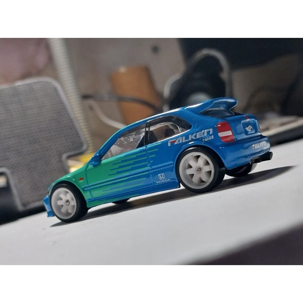 Hot wheels Civic EK9 Falken Loose
