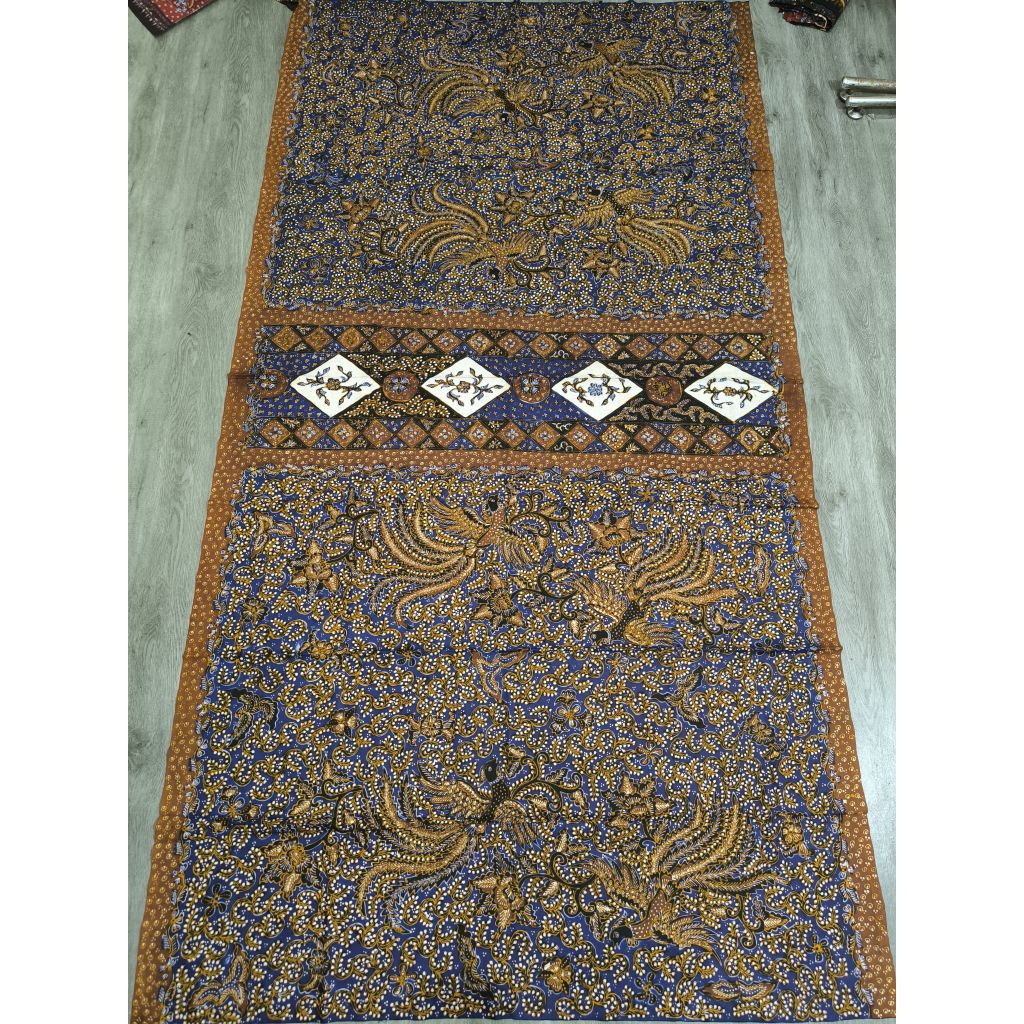 Sarung Gus Kautsar batik tulis lasem