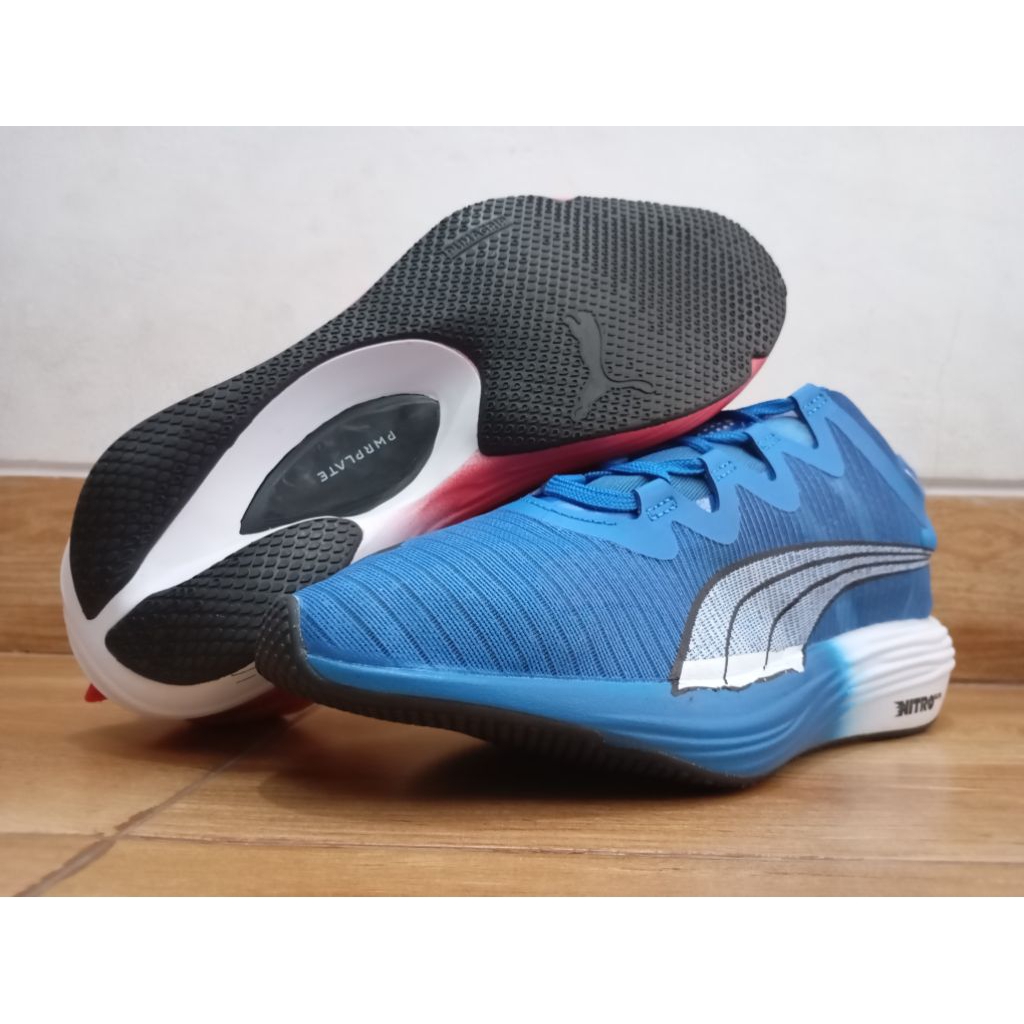 sepatu running Puma fast+FWD nitro elite