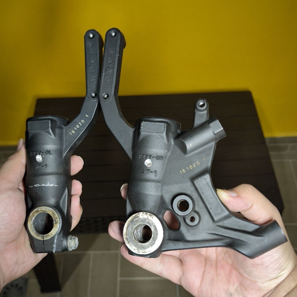 set Bottom USD/Bottom Shocbreaker Depan ZX25R (Second Copotan)