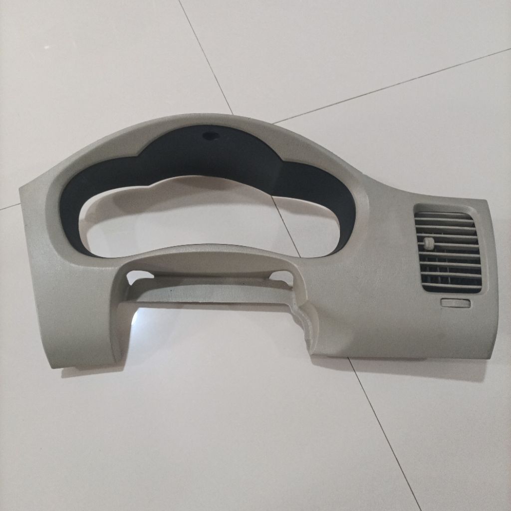 PANEL SPIDOMETER INCLUDE KISI KISI AC INNOVA OLD 2004 2005 2006 2007 2008 2009 2010 ORIGINAL