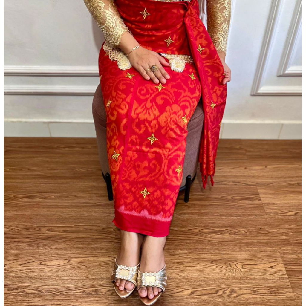 kamen endek lasem tabur emas