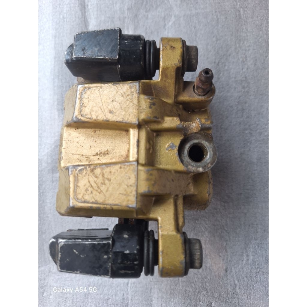 Kaliper rem depan Yamaha jupiter z/Fizr/Rx king original