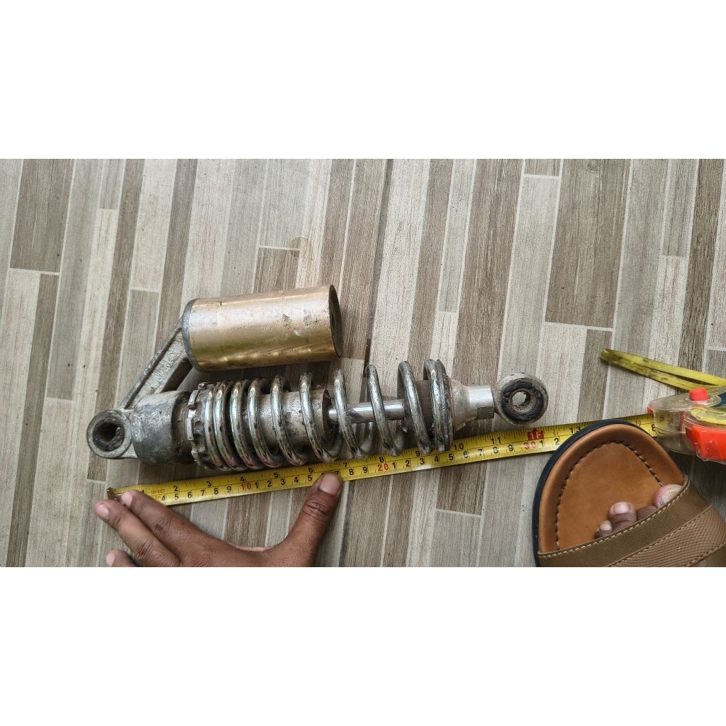 shock belakang honda beat vario bekas
