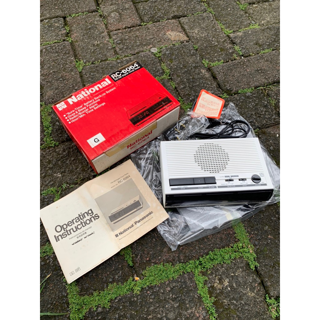 Radio jadul Vintage National RC-6064 FM/AM Digital Clock Radio made in japan NOS