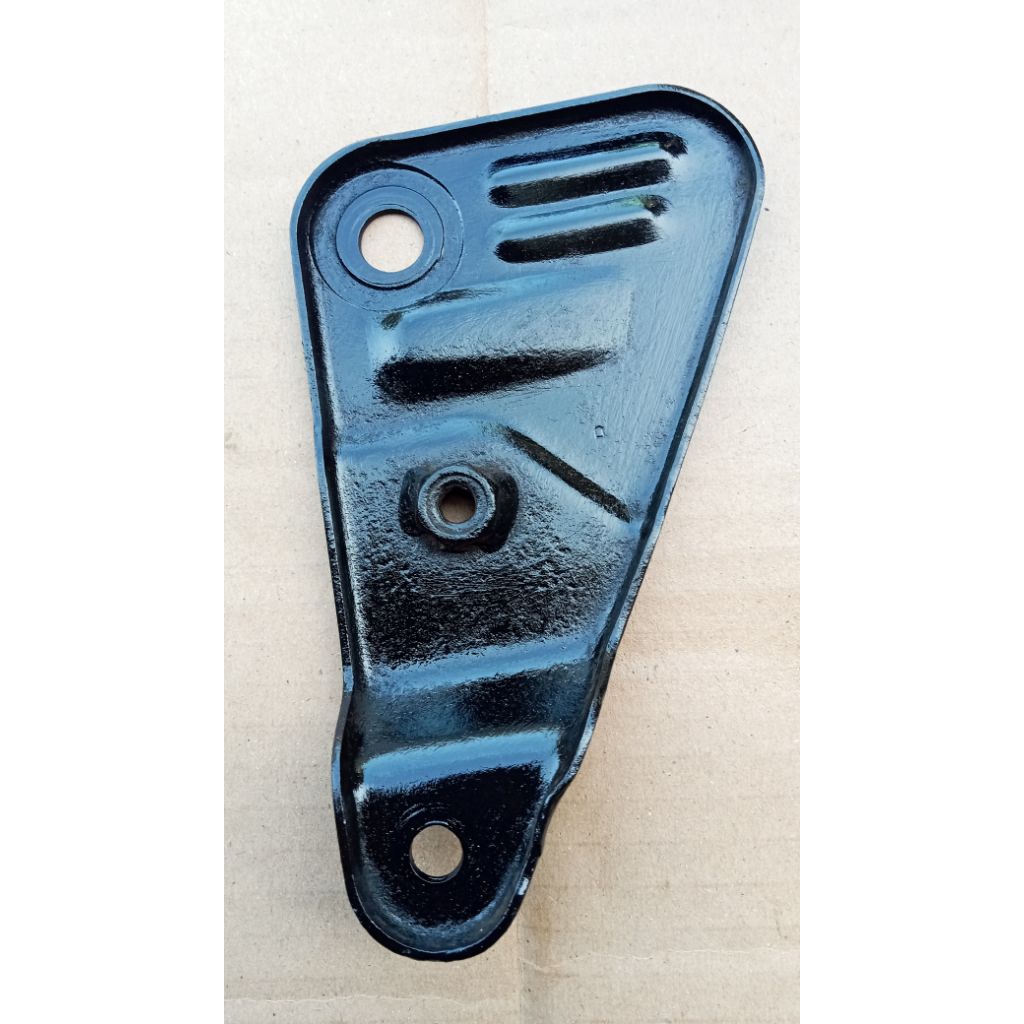 bracket dudukan knalpot Revo fit Revo absolute original copotan