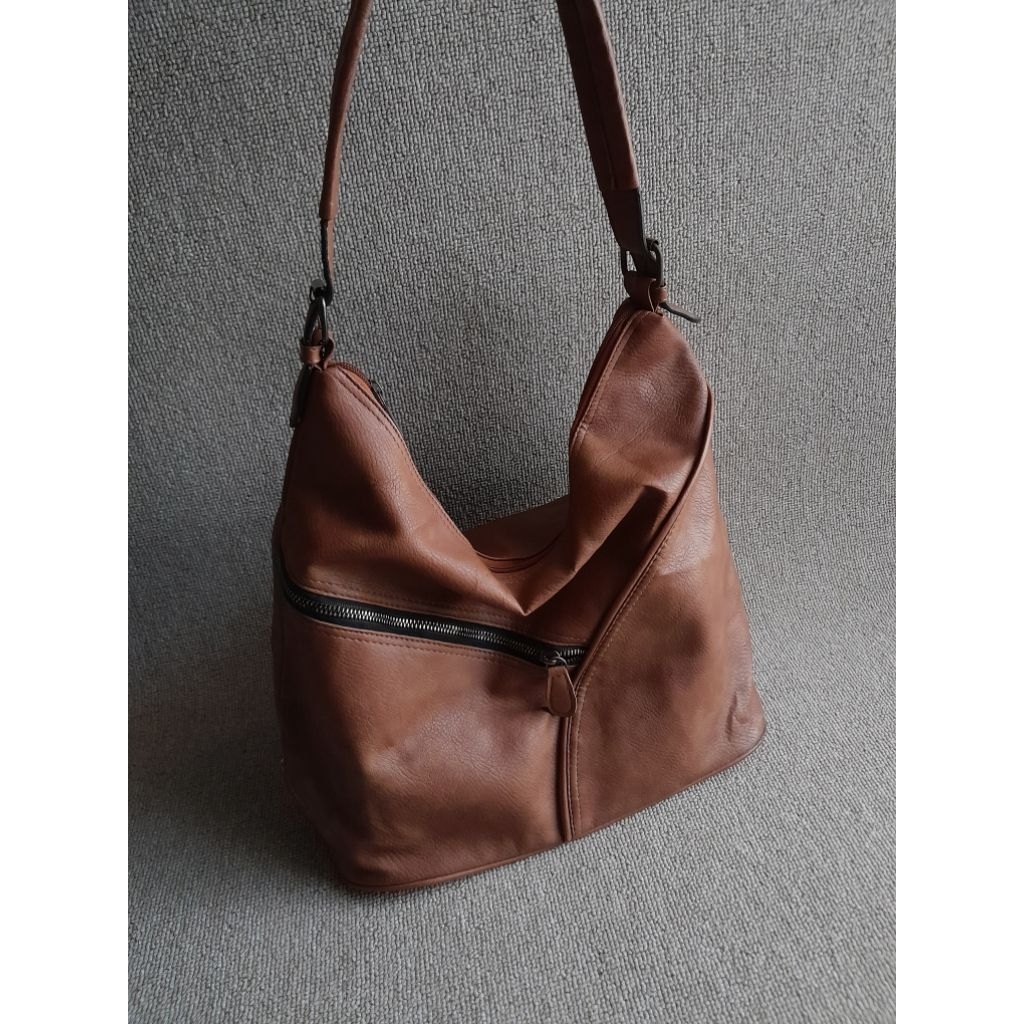 (PRELOVED) TAS HOBO KULIT ASLI | TAS KULIT ASLI