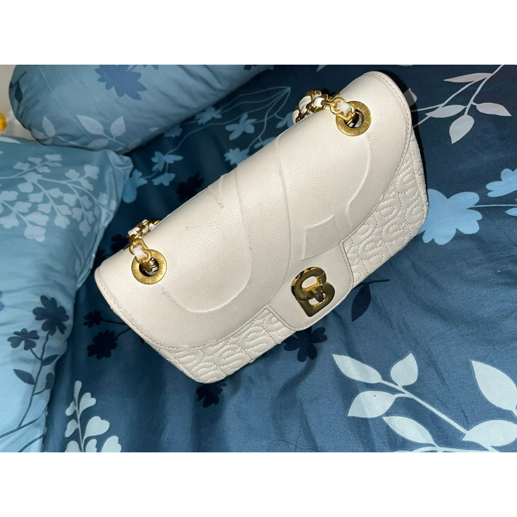 Buttonscarves bag preloved