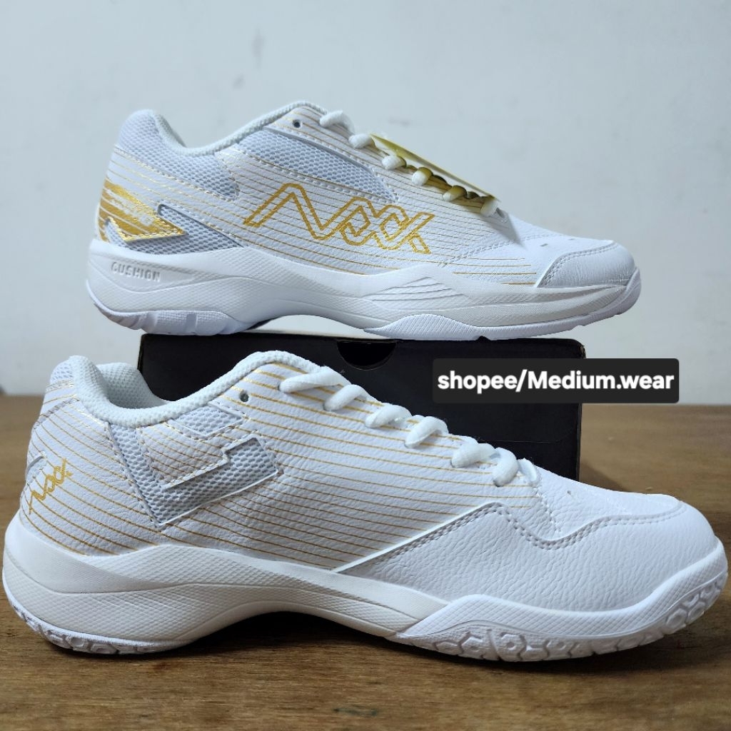 MAXX JUMPER WAVE V10 Sepatu Badminton