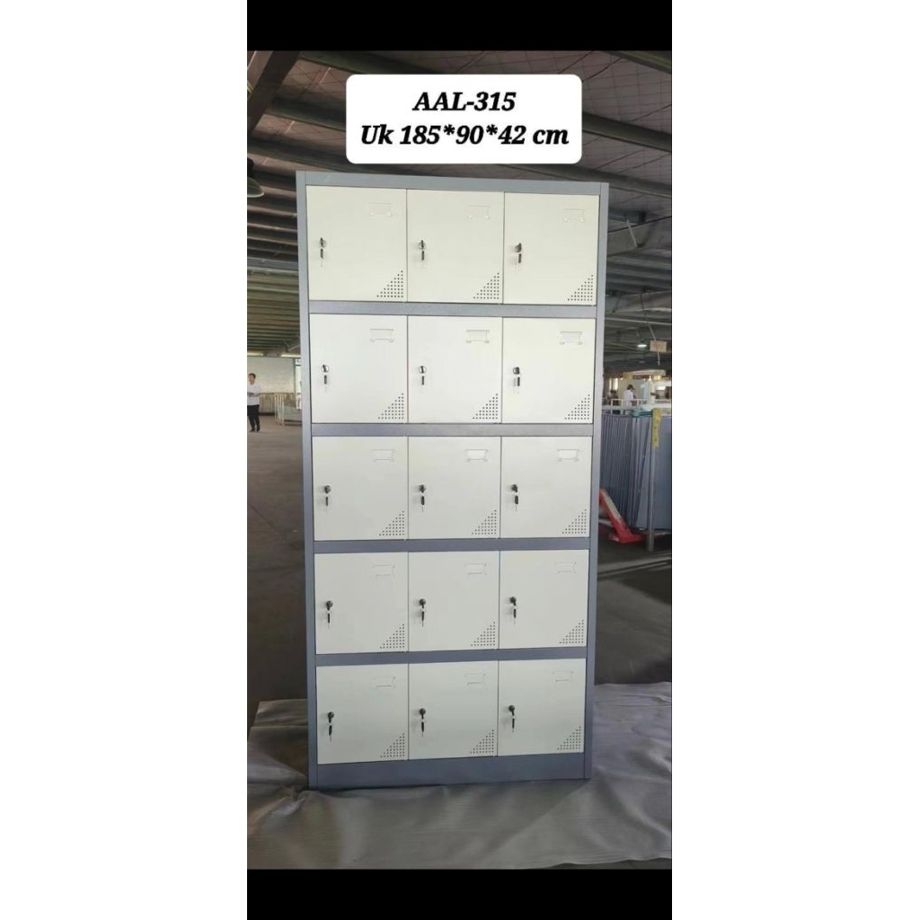 loker besi 15 pintu