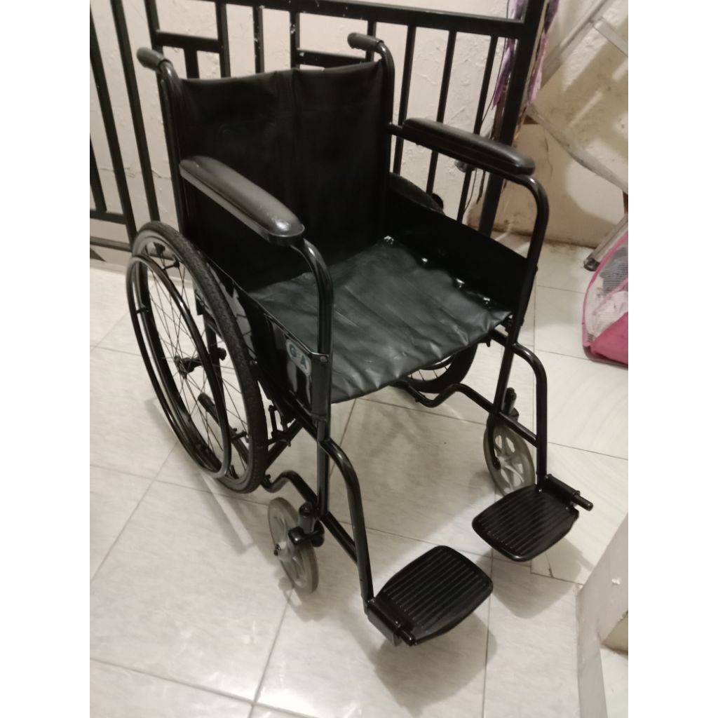 KURSI RODA SOWELL SECOND / KURSI RODA BEKAS TERMURAH BAN MATI BAN POMPA VELG JARI VELG RACING