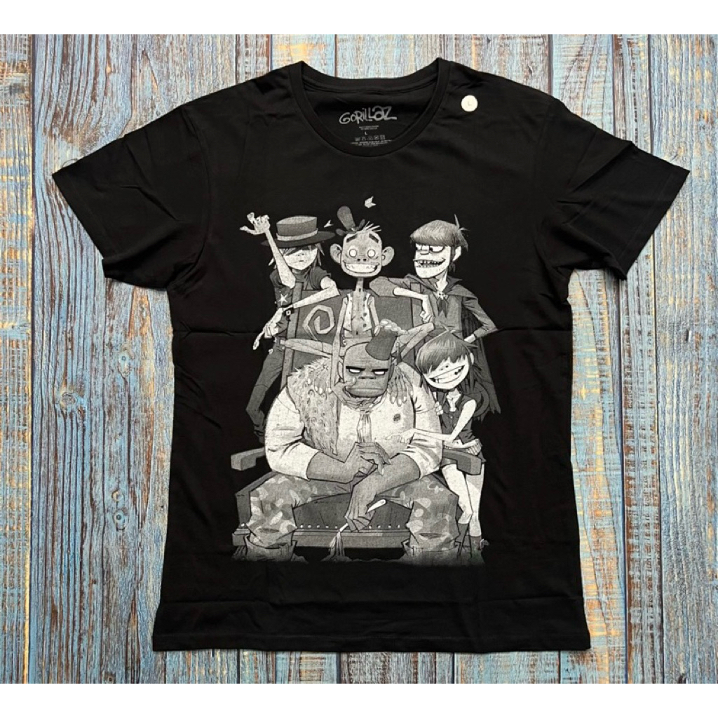Kaos T-Shirt Band Gorillaz - George Spray Official Merchandise