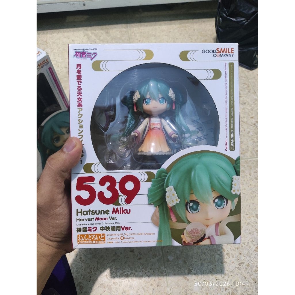 Nendoroid 539 Hatusune Miku Harvest moon ver original ori version