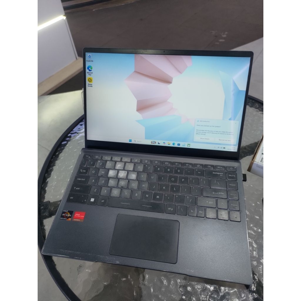 Second MSI Modern 14 B5M AMD Ryzen 7-5700U/16GB/512GB/Win 11