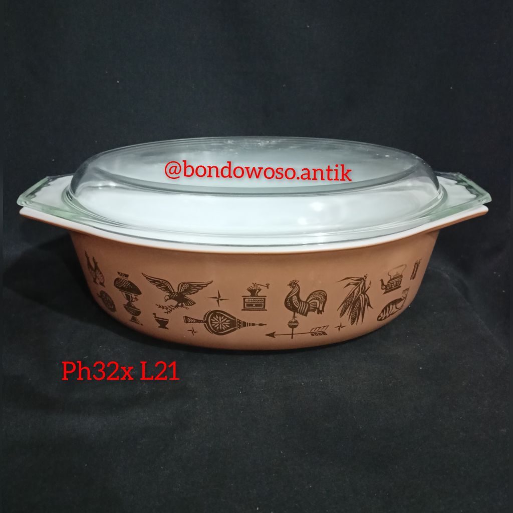 PYREX USA OVAL