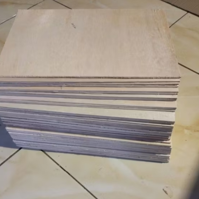 Triplek lembaran 3mm 15 x 40 cm