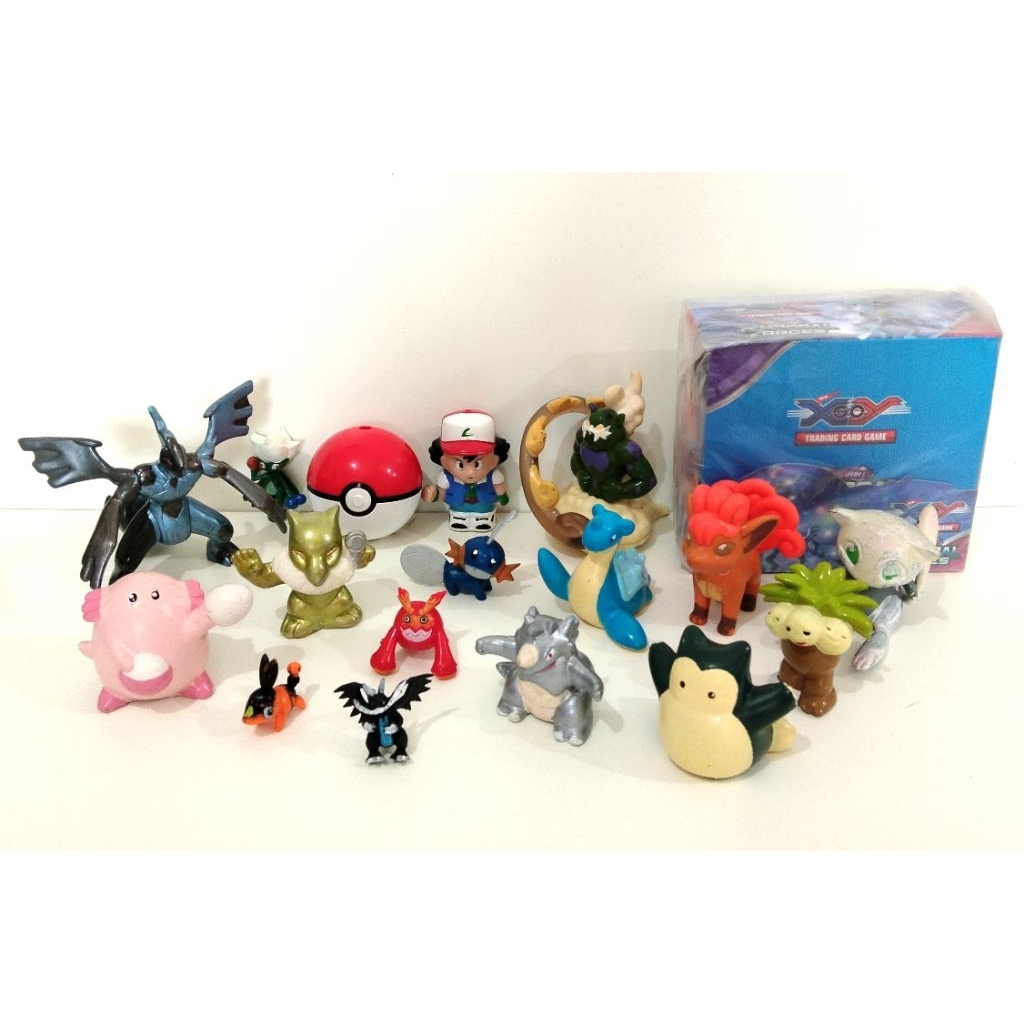 Figur Pokemon Take All 17pcs Ash Pokeball Mix – Figure Set Minus Cat + Bonus Deck Cards