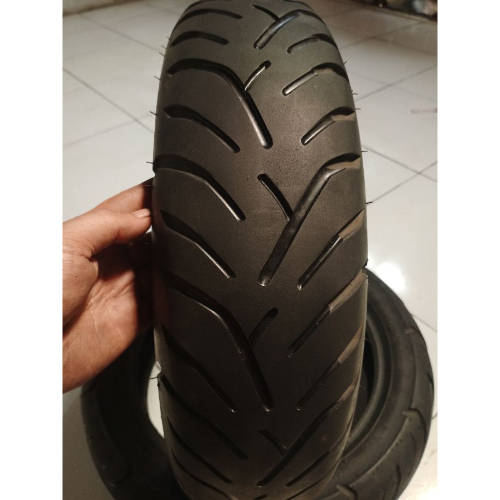 ban belakang motor pcx160 uk 130/70-13 tubeless
