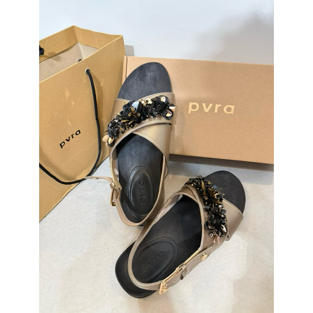 PVRA Cavvami Gold Size 39