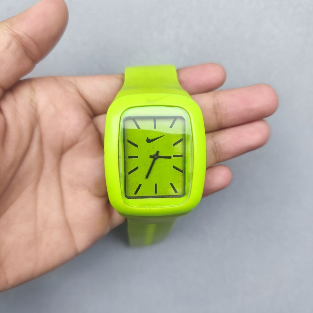 JAM TANGAN VINTAGE NIKE ORIGINAL SECOND BEKAS PRELOVED