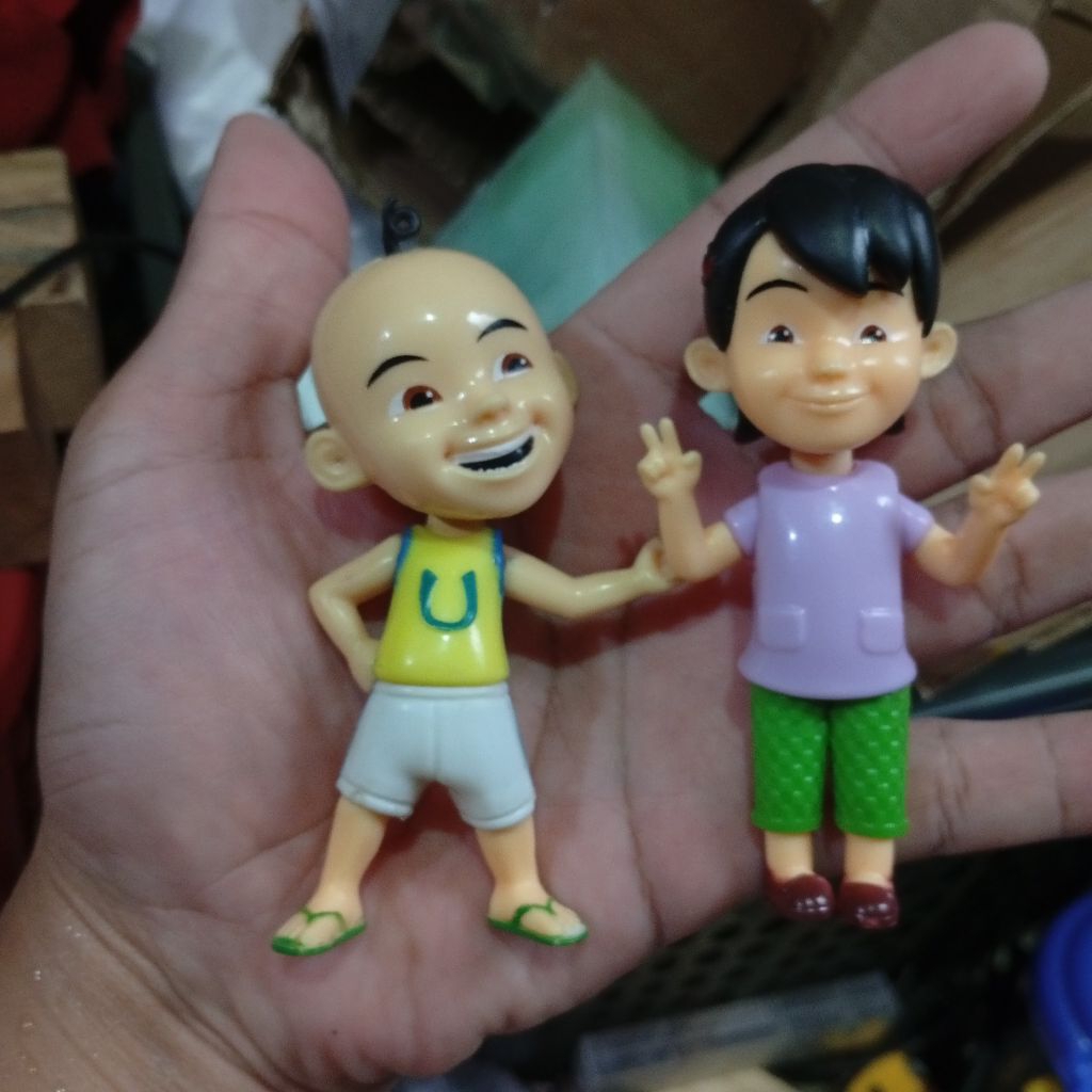 chaki meal toys Upin Ipin Upin dan Susanti figure