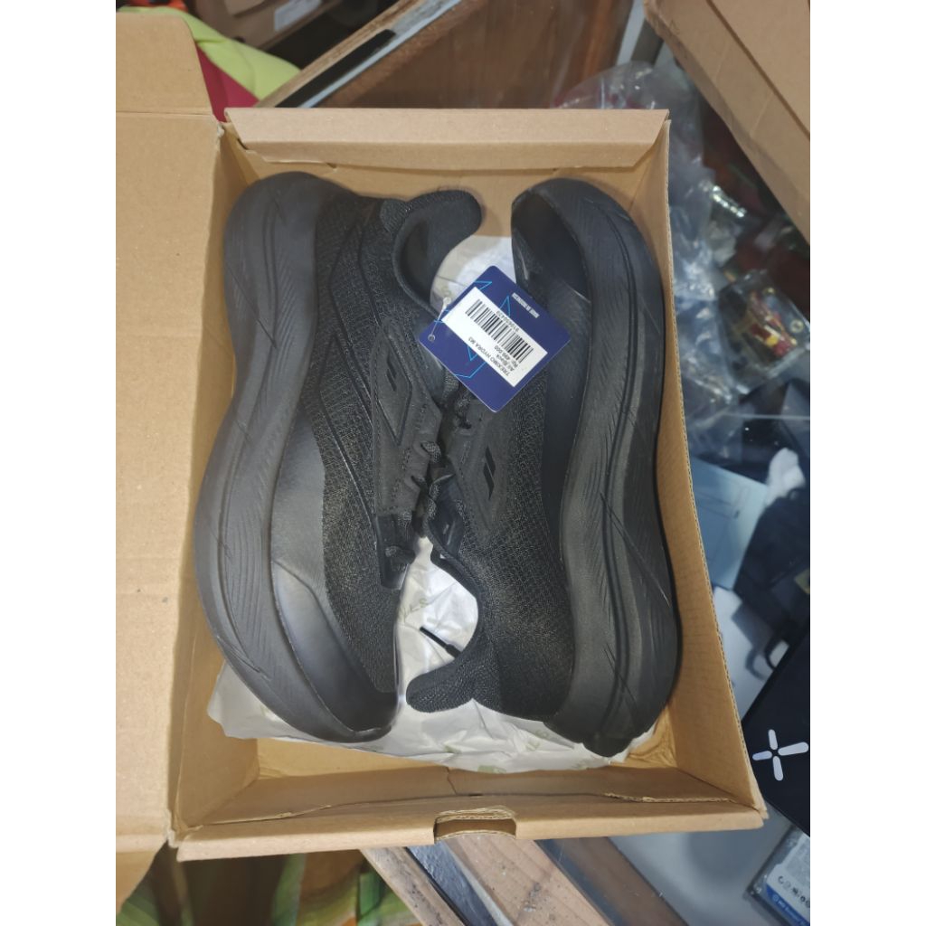 sepatu running MILLS TREXIMO HYDRA M3