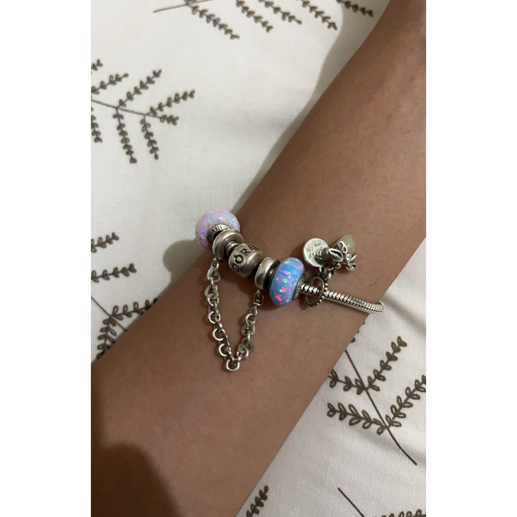 charm pandora preloved