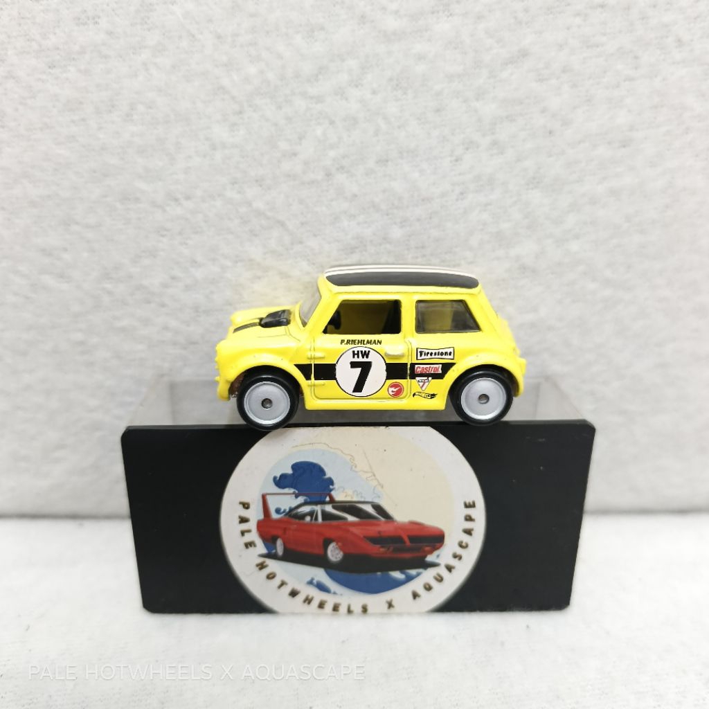 HOTWHEELS MORRIS MINI COOPER TREASURE HUNT REGULER SWAP BAN KARET LOOSE