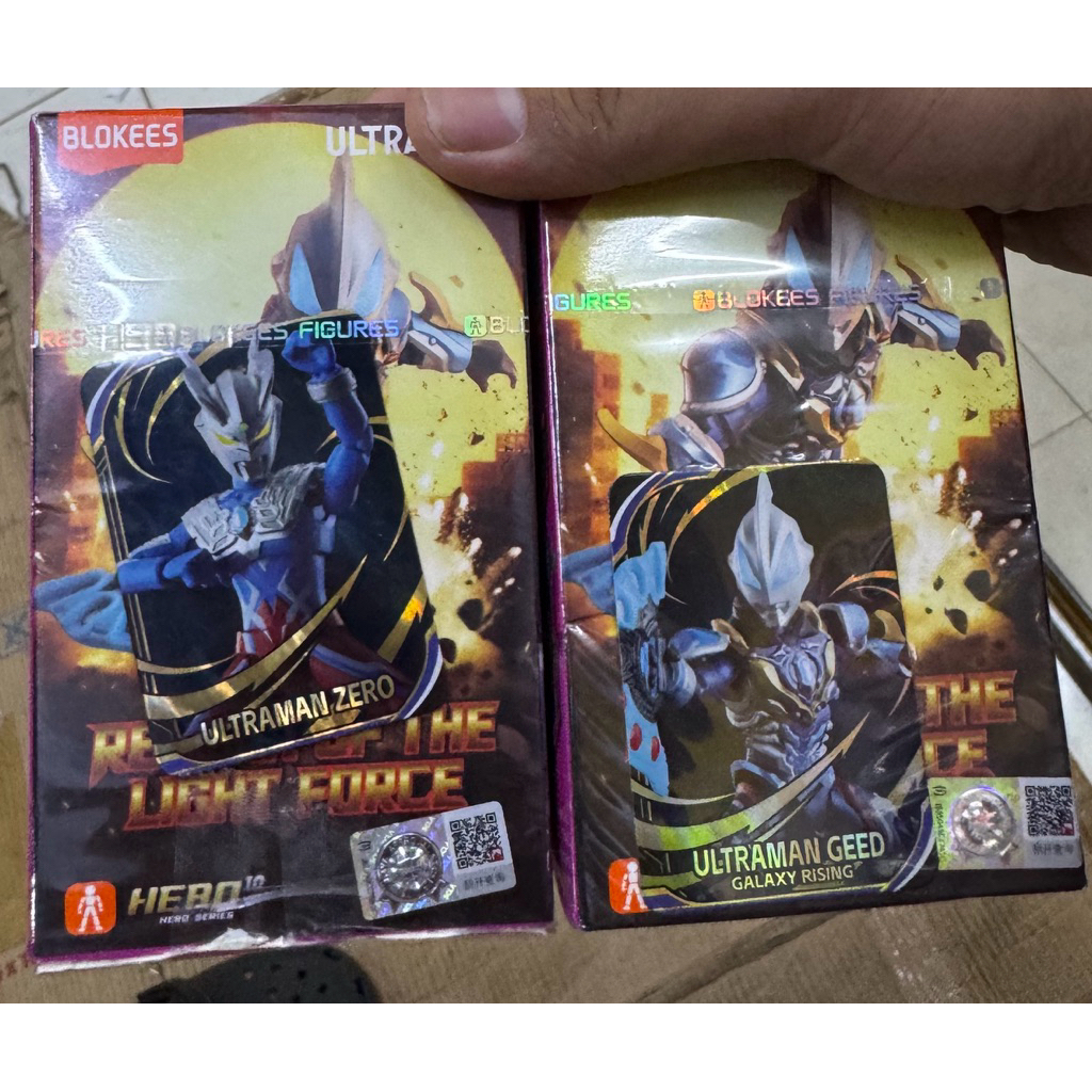 blokees ultraman GV S 01 Ultraman Geed Galaxy Rising Reguler & Ultraman Zero OFC