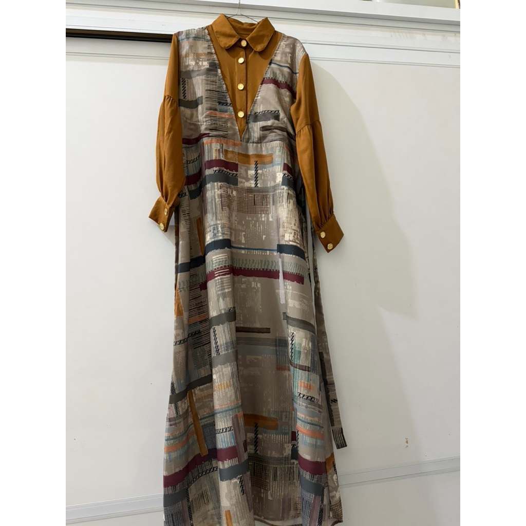 Zaskia sungkar preloved
